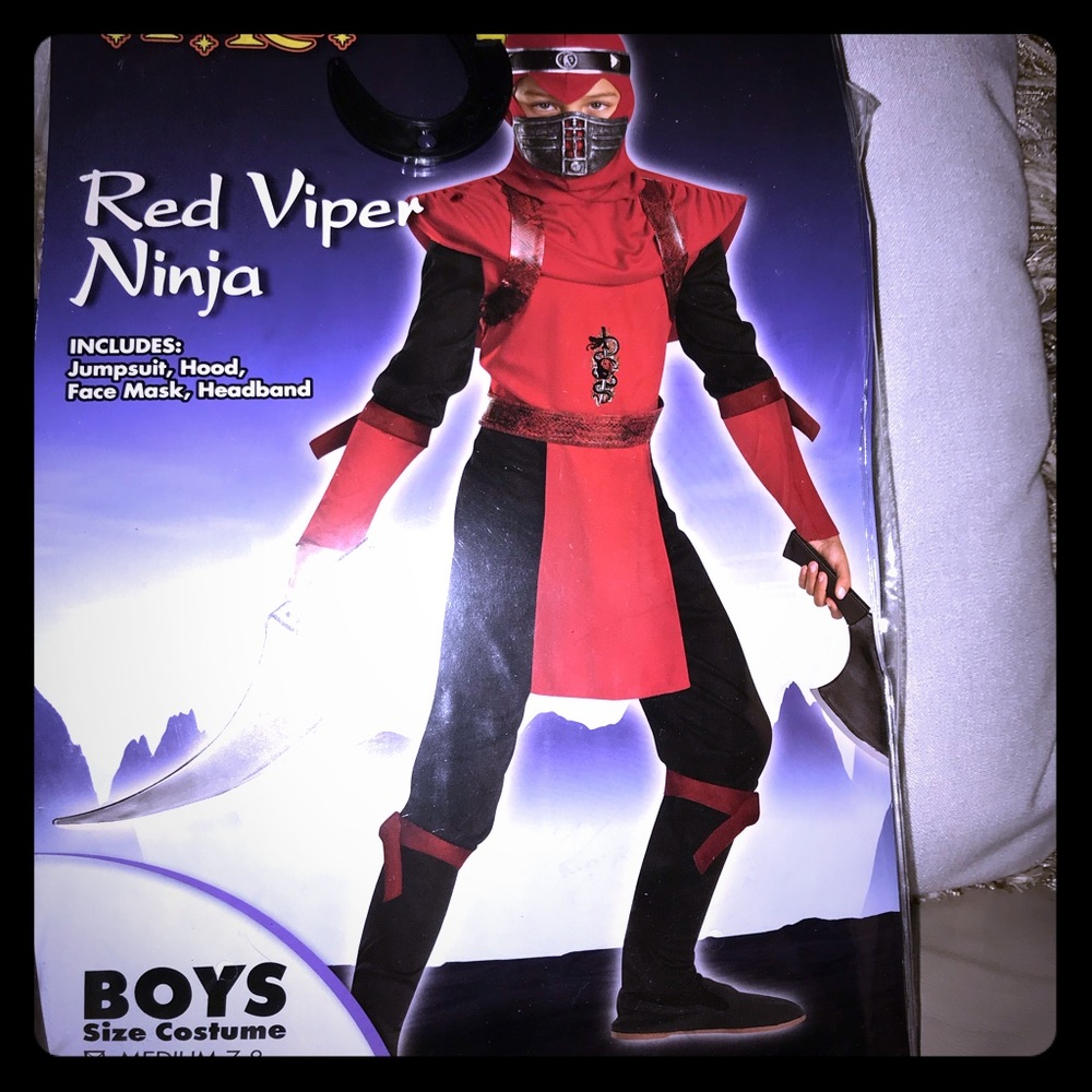 NWT RED VIPER NINJA COSTUME